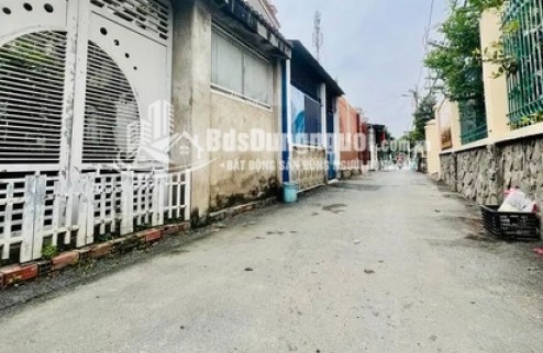 BÁN NHÀ 1 TRỆT 1 LỬNG NUÔI CHIM YẾN CẦN CŨ GIỜ DIỆN TÍCH 8x24,8 ĐƯỜNG XE HƠI 4,5 TỶ